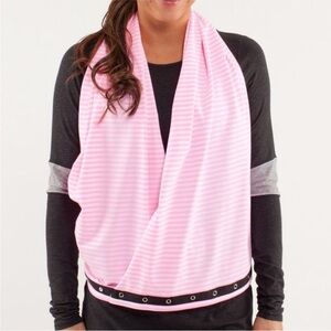 LULULEMON | VINYASA SCARF CLASSIC STRIPE WHITE PINK SHELL SNAP INFINITY SCARF